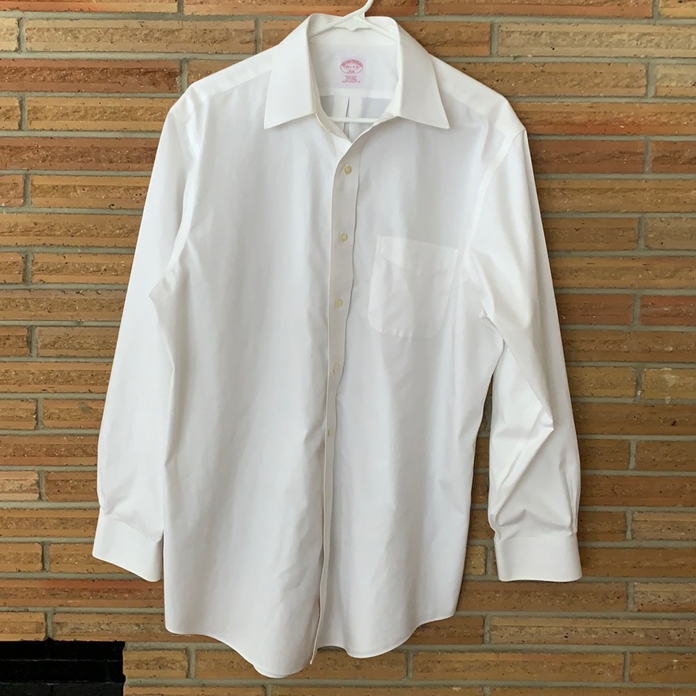Men’s white long sleeve Brooks Brothers dress shirt.